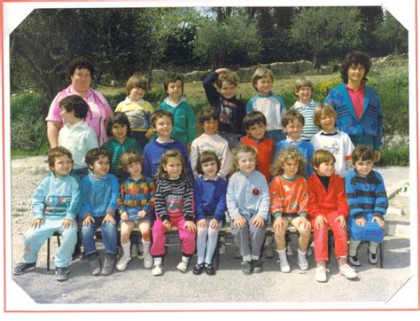 Photo De Classe Maternelle Moyenne Section De Ecole