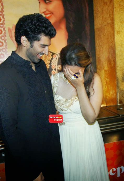 Parineeti Chopra Hot Cleavage At Daawat E Ishq Trailer Launch Bakwasgiri