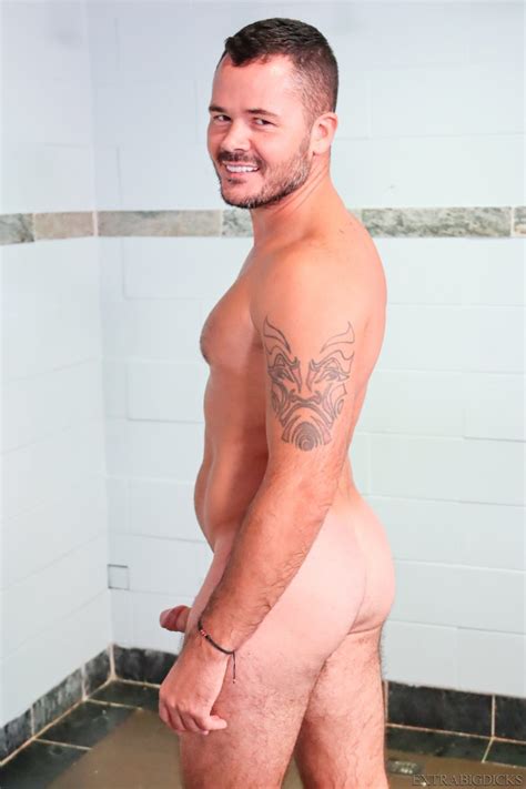 Visible Penis Line Fantasy Fuck W Valentin Petrov Killian Knox Daily Squirt