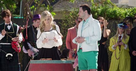 Kroll Show Season 3 Trailer | POPSUGAR Entertainment