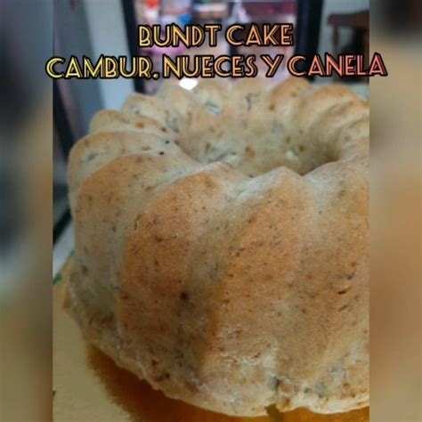 Un Cl Sico De Tuttoluddy El Bundtcake De Cambur Nueces Y Canela