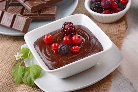 Mousse au chocolat sans oeufs le dessert irrésistible