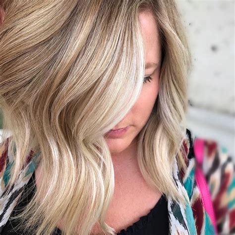 Summer Blonde Sandy Balayage Platinum Face Frame How To