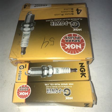 Set Of 2 NGK 3403 Spark Plug G Power Platinum Alloy TR55GP AM