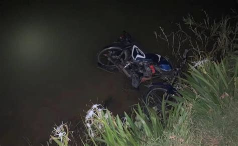 Motociclista cae al Canal Alto en Guasave y está desaparecido Luz