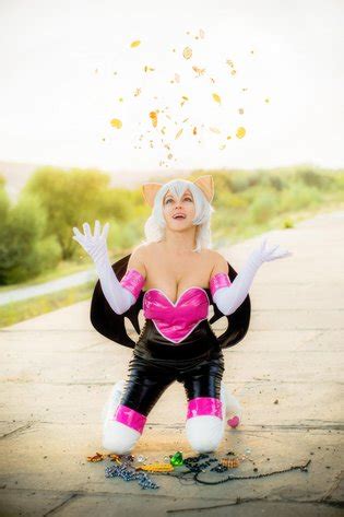 Rouge The Bat Cosplay Luscious Hentai Manga Porn