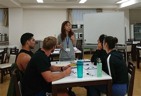 Having serious fun in Japanese class | Language Tourism Japan 