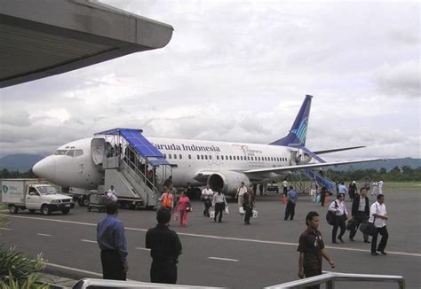 Garuda Indonesia Flight 421 Water Ditching Success Mentour Pilot