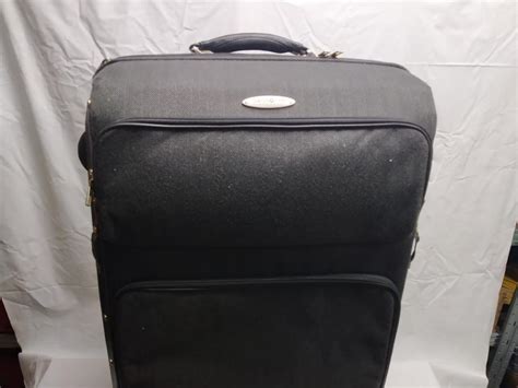 Ремонт чемоданов Самсонайт (Samsonite) в Москве