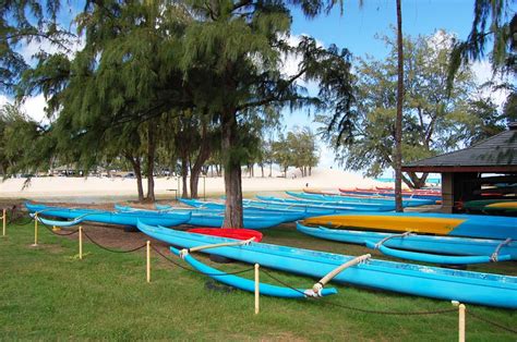 Kailua Beach Park on Oahu, Hawaii | To-Hawaii.com