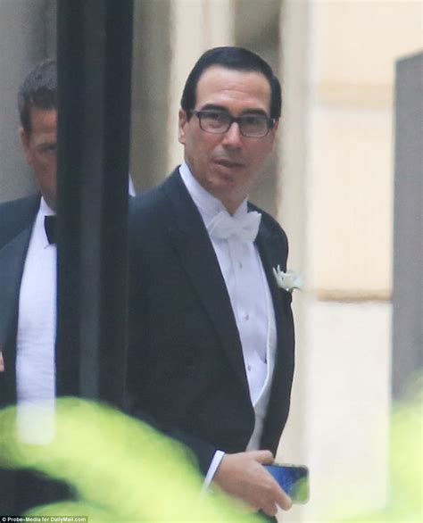 Steven Mnuchin Marries Fiancee In Dc Ceremony Daily Mail Online