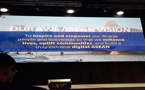Aws Eyes More Public Private Sector Partnerships Across Asean