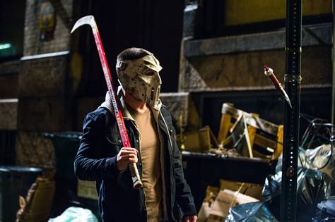 Official: Stephen Amell as Casey Jones in Ninja Turtles 2