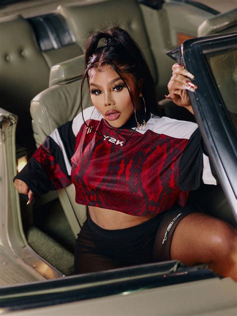 Lil' Kim drops sexy new clothing line for PrettyLittleThing