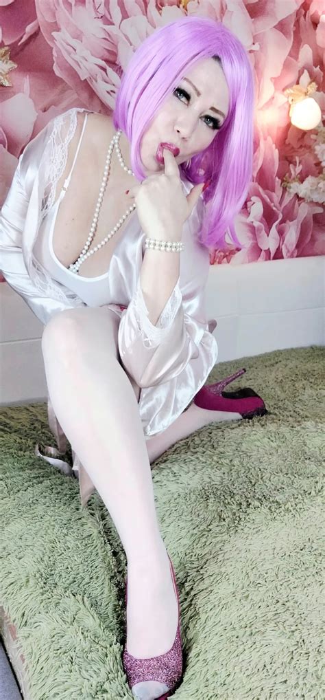 Sometimes My Mature Bitch Wife Likes Kitsch Pics Xhamster