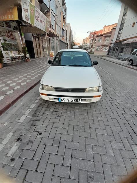 Toyota Corolla Efsane Kasa Araba