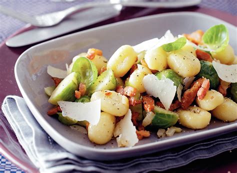 Gnocchi met spruiten en spekjes recept Allerhande Albert Heijn België