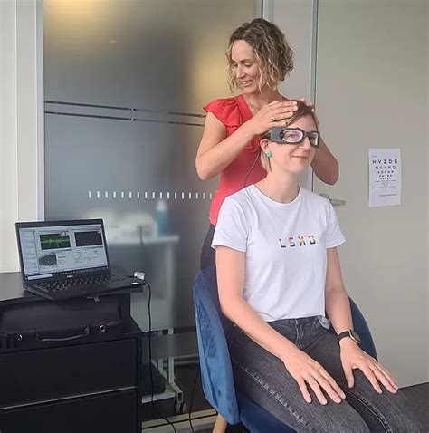 Video Head Impulse Test (vHIT) - Advanced Vestibular Clinics