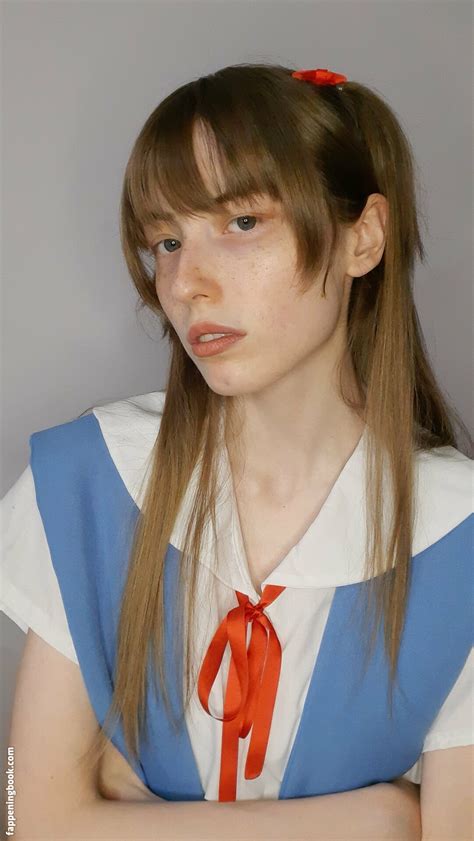 Kiki Glitter Cosplay Kikifitcosplay Kiki Glitter Cosplay KikiGlitterCos Nude OnlyFans