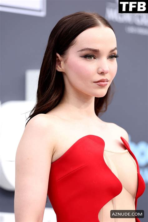 Dove Cameron Sexy Seen Showing Off Her Hot Tits On The Red Carpet At The Billboard Music Awards