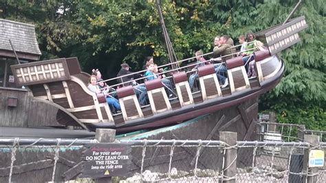 Heave Ho Pirate Ship Ride At Alton Towers Resort October Youtube