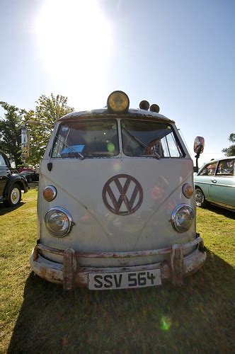 Volkswagen Camper Van Classic Cars By The Lake 9 9 2012 Flickr