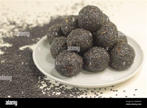 Traditional Indian Sweet Balls Made With Sesame Seeds Jaggery And