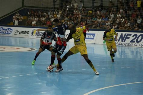 Jaraguá inicia playoffs contra o Cascavel na Arena LNF