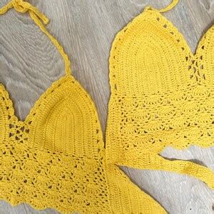 Vintage Crochet FESTIVAL Top Cotton YELLOW Knit 70s Halter Top Boho Backless Bikini Beach