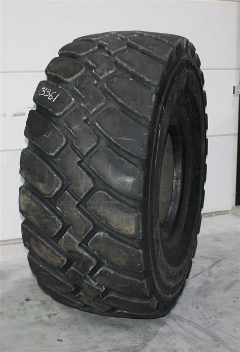 26 5R25 USED GOODYEAR GP 4D 202A2 E 4 L 4 TL 35MM 63 COSM REP 3361