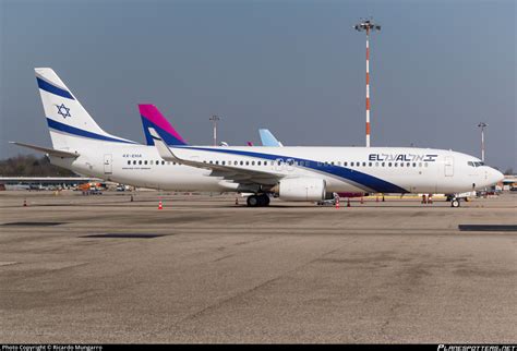 4X EHA El Al Israel Airlines Boeing 737 958ER WL Photo By Ricardo