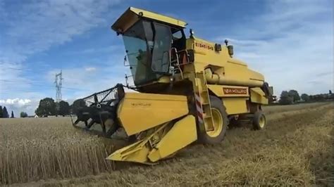 Moisson De Blé 2019 New Holland 8080 And New Holland 8060 Youtube