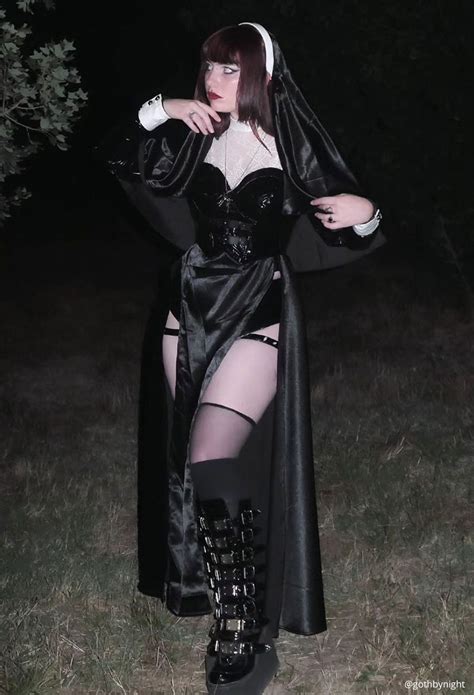 Holy Love Gothic Dark Style Nun Costume Set Gothic Lingerie Outfit Black And White Sexy