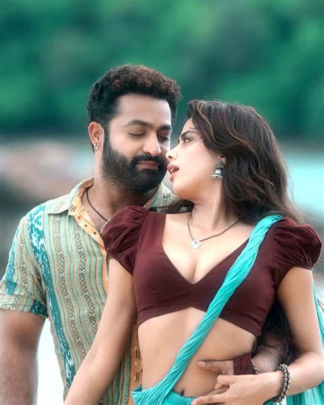 NTR And Janhvi Kapoor Devara Song Stills