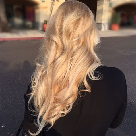 Cool Buttery Blonde Hair Styles Long Thin Hair Curly Hair Styles