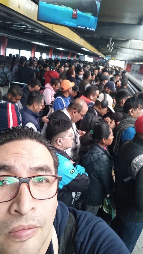 Metro Y Metrob S Cdmx Hoy De Diciembre Caos En L Nea Por Cierre