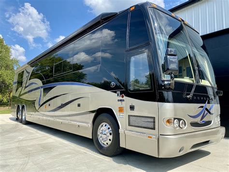 2003 Prevost Featherlite H3 45double Slide