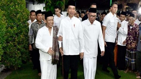 Santri Dalam Pusaran Politik