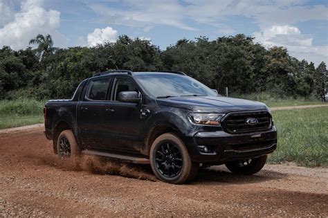 2022 Ford Ranger Black Makes Debut As Urban-Oriented Road Warrior