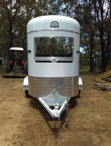 Straight Load Series Nw Horse Floats