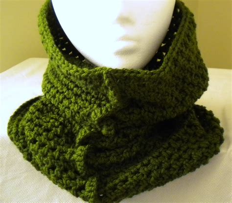 Crochet Cowl Hood Pattern Fast And Easy Crochet Ruffled Cowl Hood Pattern Crochet Cowl Pattern