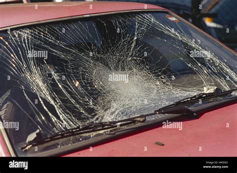 Car Detail Windscreen Broken Smashed Stone Vehicle Passenger Car