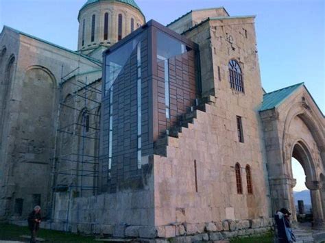 La reconstruction de la cathédrale de Bagrati Kutaisi Géorgie