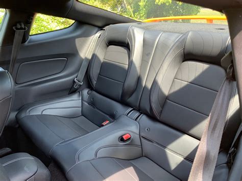 2019 Ford Mustang: 123 Interior Photos | U.S. News