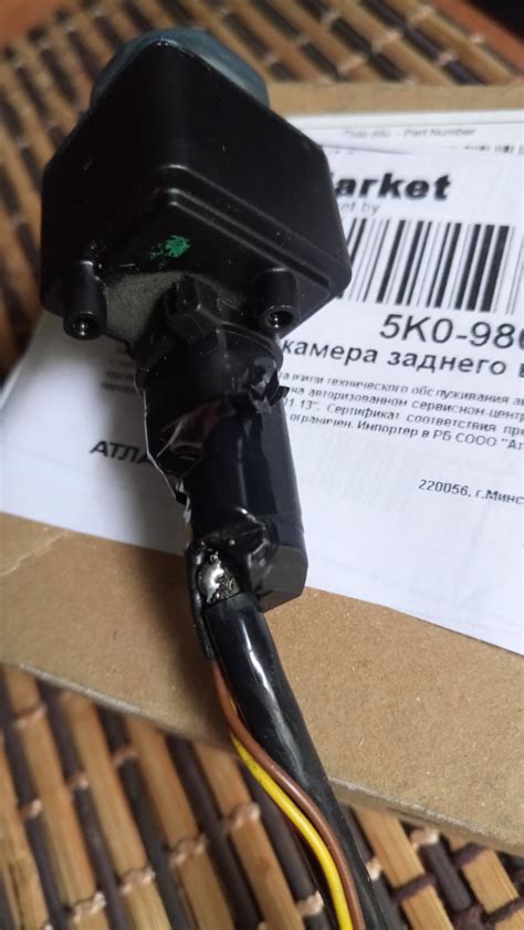 Замена камеры заднего вида — Volkswagen Golf Mk6, 1,6 л, 2011 года ...