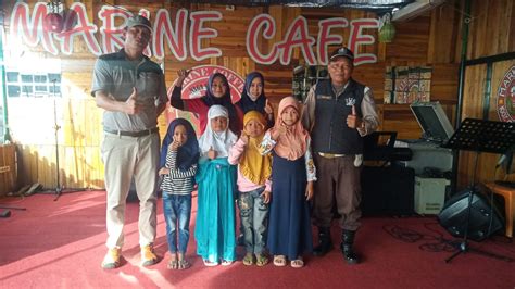 Marine Seafood Cafe Belawan Kembali Gelar Jumat Berbagi Pada Puluhan