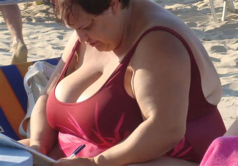 Real Moms And Grannys In Swimsuit Free BBW Porn Pic