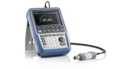 Satellite Ground Station Testing Up To 44 GHz With The R SSpectrum