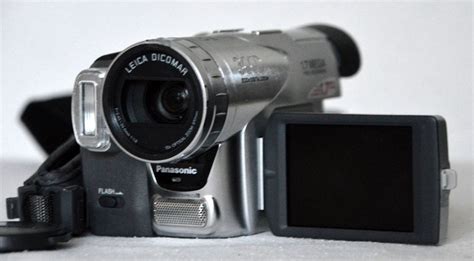 Panasonic NV GS70 3CCD MiniDV Camcorder caméscope Kaufen auf Ricardo