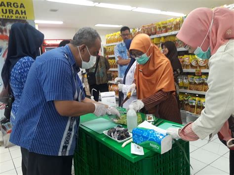 Tim Jkpd Cek Bahan Pangan Yang Dijual Di Pasar Modern Suarabaru Id